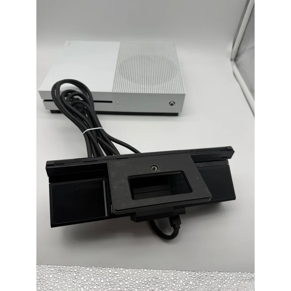 Microsoft Xbox One S Console Model 1681 with Kinect Sensor Model 1595 TESTED
